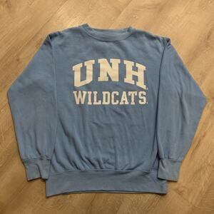 MV Sport University Of New Hampshire UNH Sweatshirt Men's Medium M Crewneck Blue